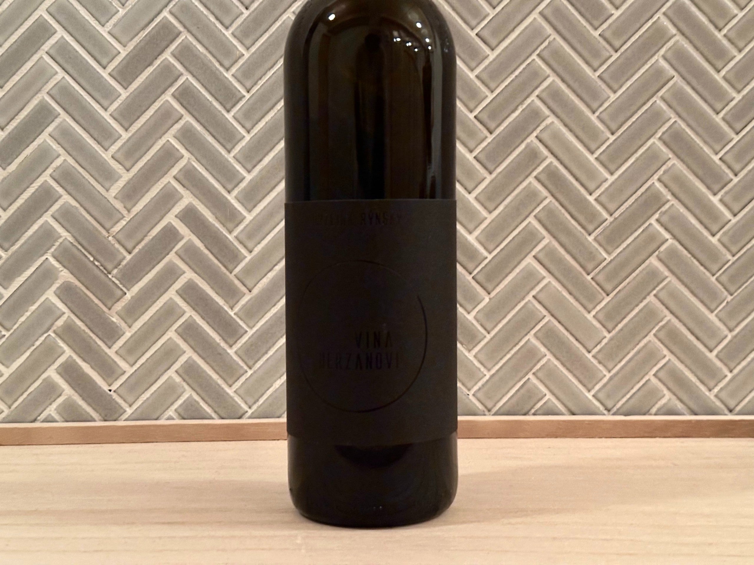 ヴィーニャ ヘルザノヴィ チェコ 【白ワイン】Vína Herzánovi